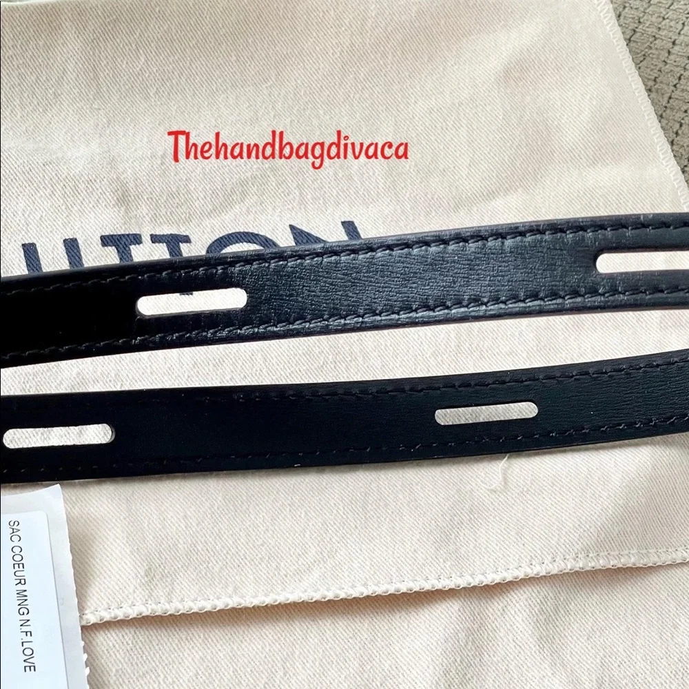 ❌SOLD❌Louis Vuitton Fall In Love Sac Couer ( heart bag ) - Picture 8 of 10